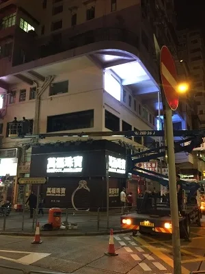 吊船清洗外牆